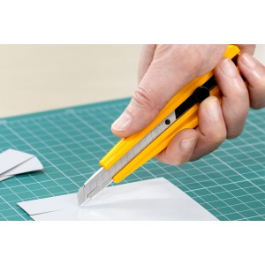 Olfa® standard cutter 300, 9 mm