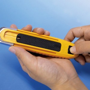 Olfa® cutter sécurité automatique SK-8